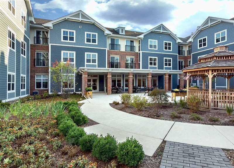 Azpira Place of Lake Zurich | Pathway to Living