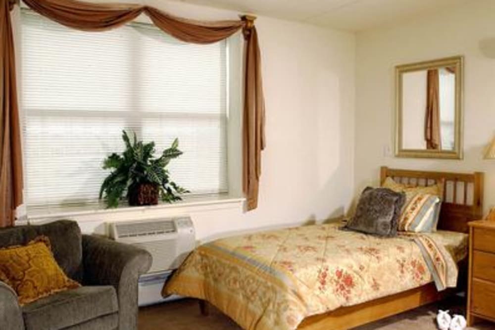 Senior Living Model Bedroom at Victory Centre of River Woods in Melrose Park