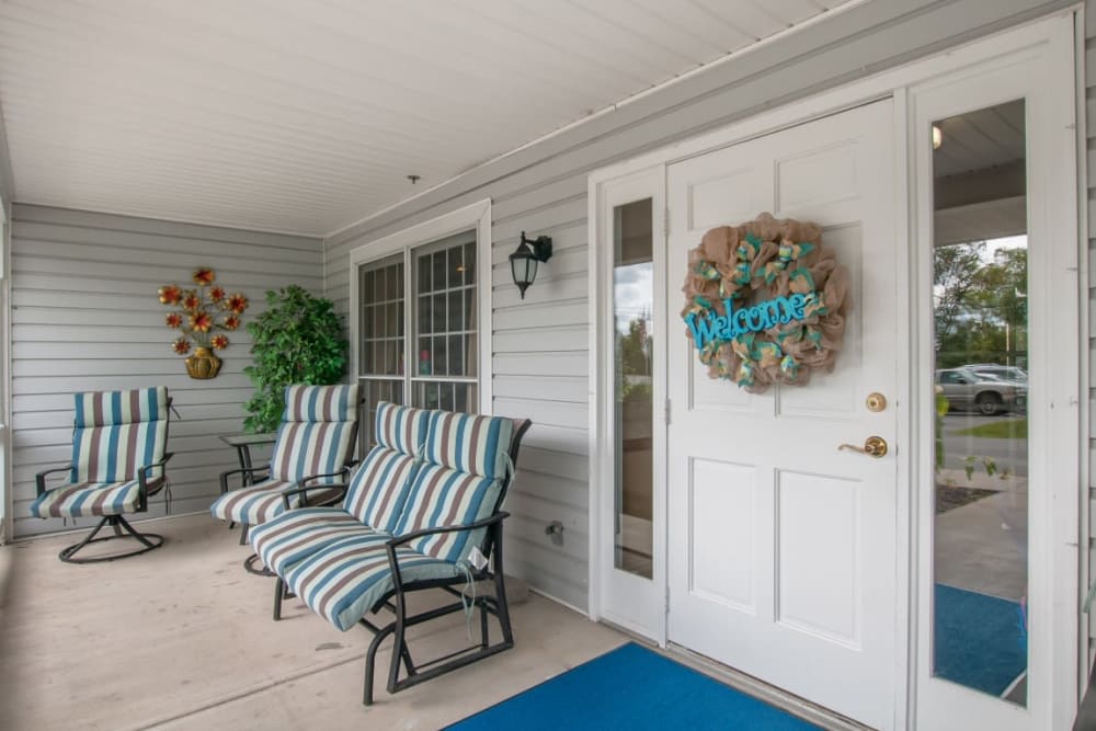 inviting patio at Carriage Court of Marysville in Marysville, Ohio