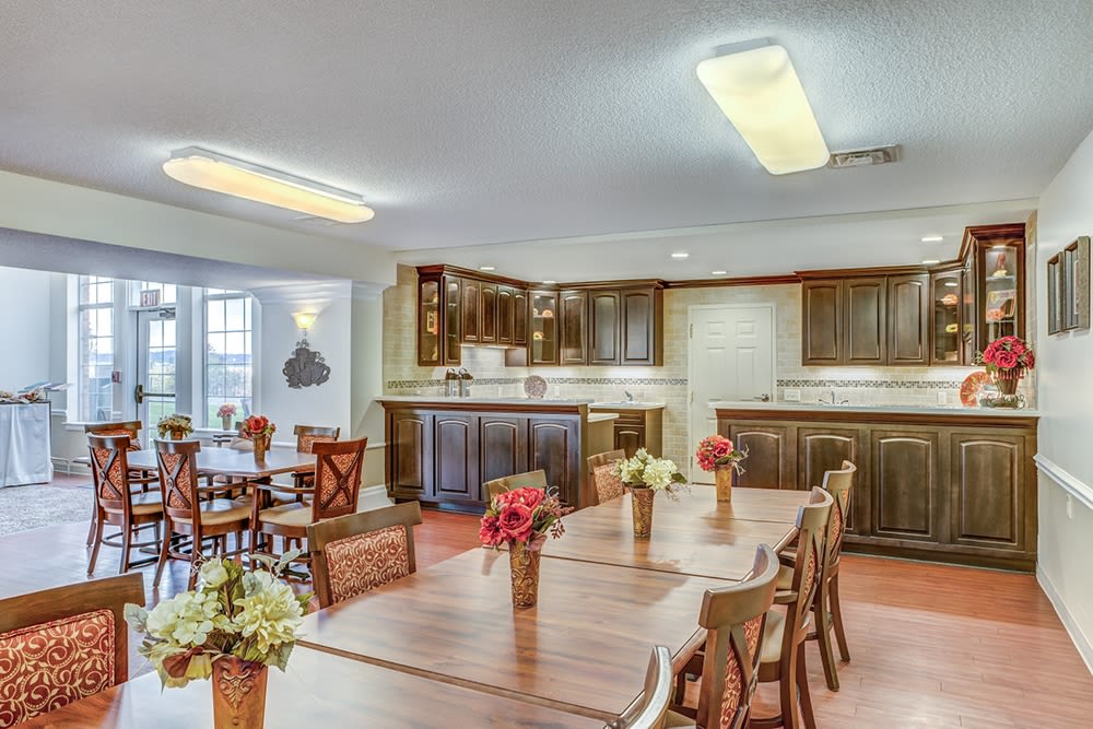 inviting dining area at Reflections Retirement in Lancaster, Ohio.