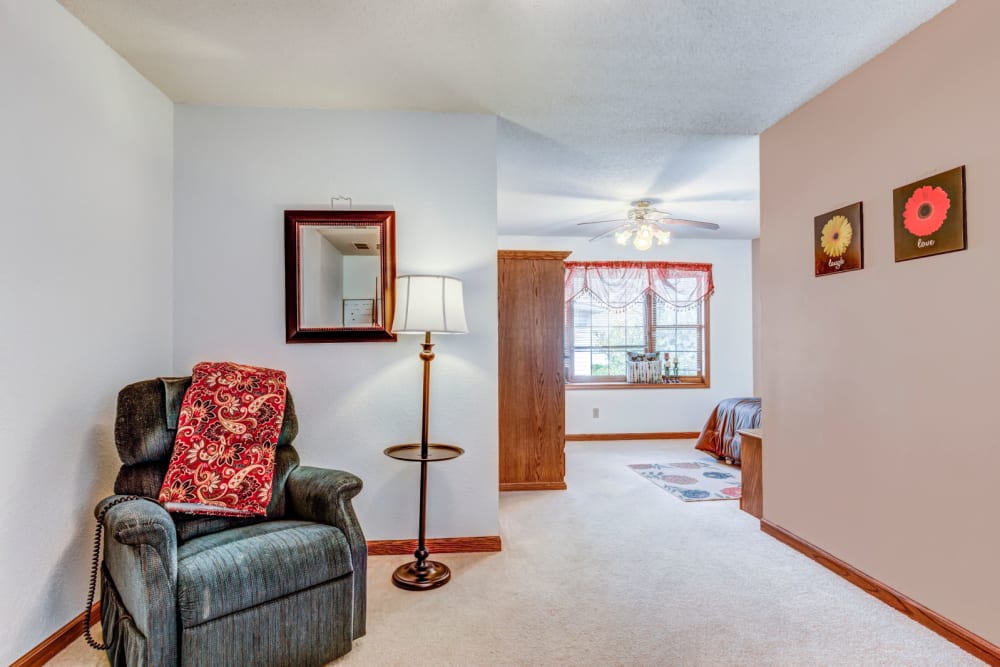 Senior living apartment at Brookstone Suites of Effingham in Effingham, Illinois.