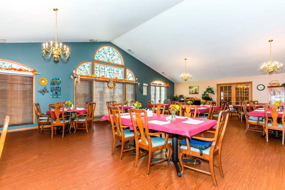 Dining room at Brookstone Estates of Harrisburg in Harrisburg, Illinois.
