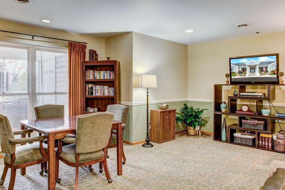 Activty and game room at Carriage Court of Grove City in Grove City, Ohio