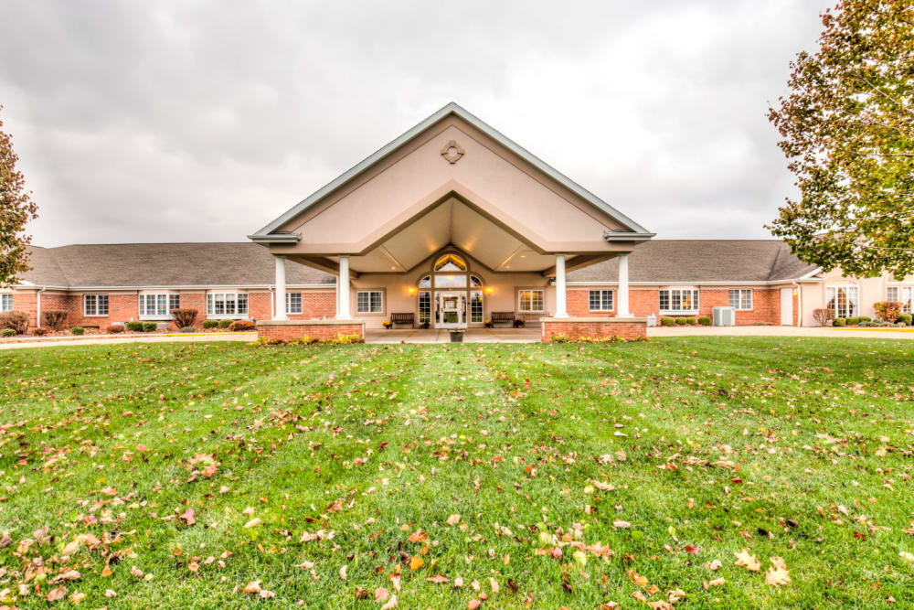 Impressive view of upscale senior living facility entrance at Brookstone Estates of Rantoul in Rantoul, Illinois